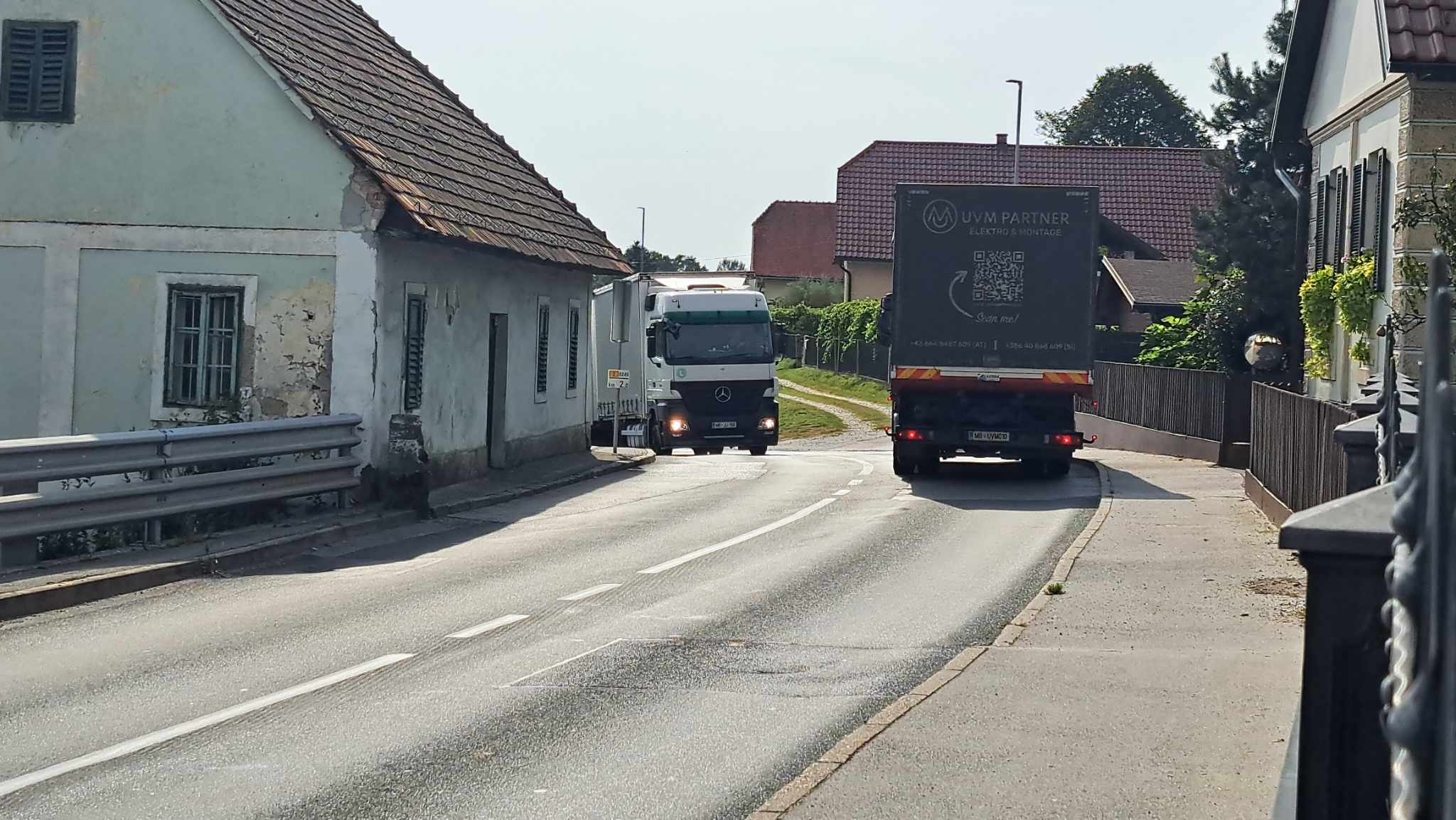 370599945_1670723323339173_6804573286126298234_n